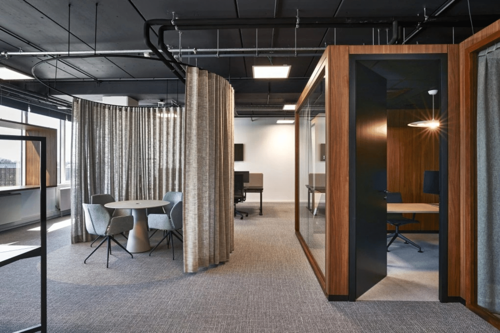 Aménagement de bureaux pour une entreprise de comptabilité et de conseil